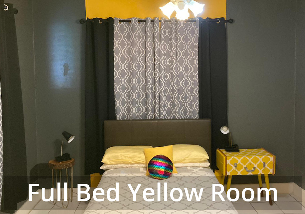fullbedyellowroom